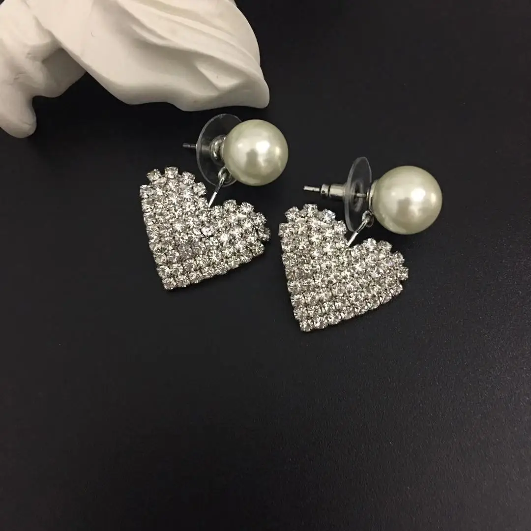 

Love crystal pearl temperament fashion ladies elegant earrings