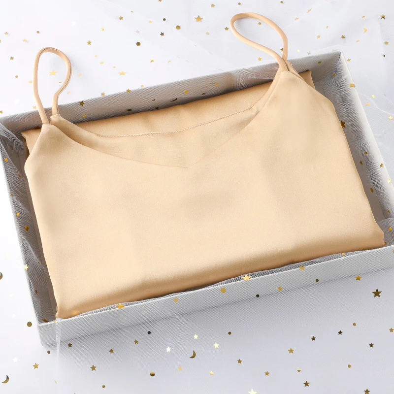 Майка женская укороченная с лямкой на шее пикантный топ открытой спиной Модный