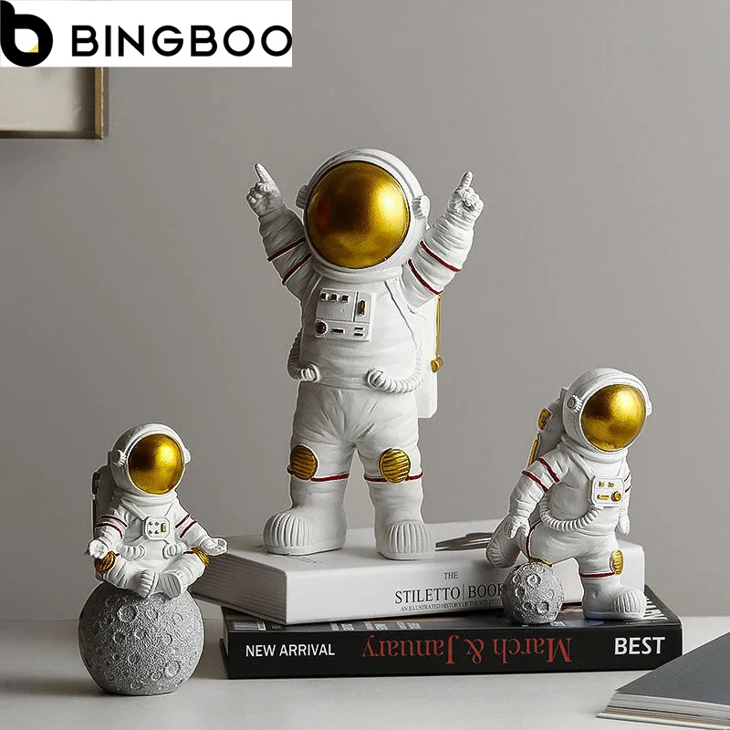 

Astronaut Spaceman Figurines Resin Sculpture Modern Home Decor Miniatures Table Ornaments Cosmonaut Figure Home Decorative Gifts