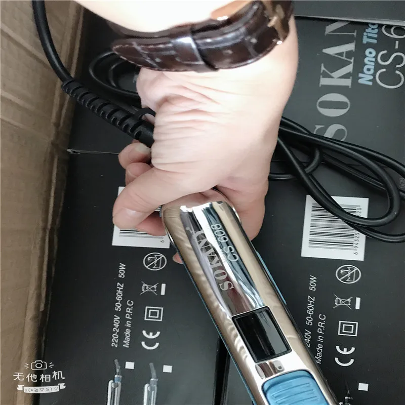 Max 750F Pro титановая плавающая пластина плоский утюжок выпрямитель для волос Профессиональный быстрый Электрический выпрямитель с ЖК-дисплеем 100-240 В