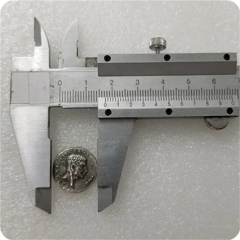 Памятная монета аксессуары в подарок памятник древнем римском стиле | Дом и сад