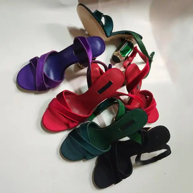 2019 роскошные стразы летние туфли на высоком каблуке лодочки с перекрестными