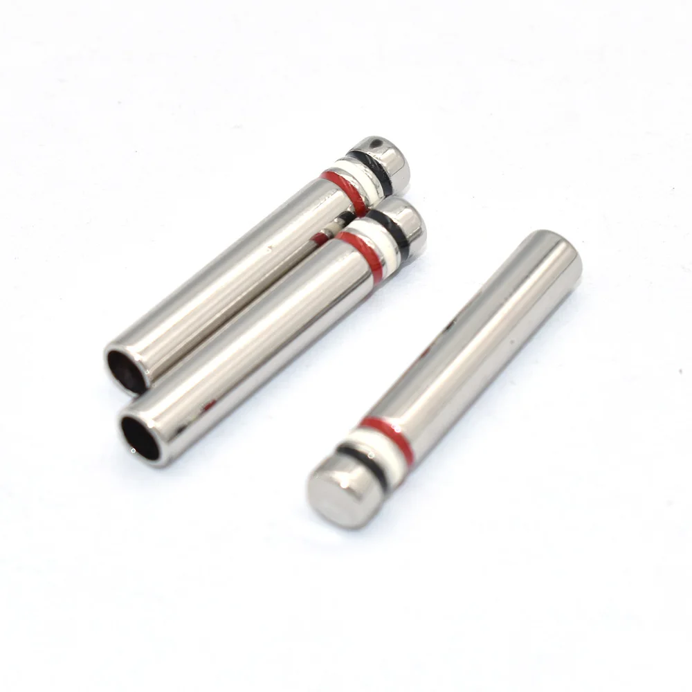 Из металлизированной ткани конец советы веревка шнур заканчивается шнурки пули