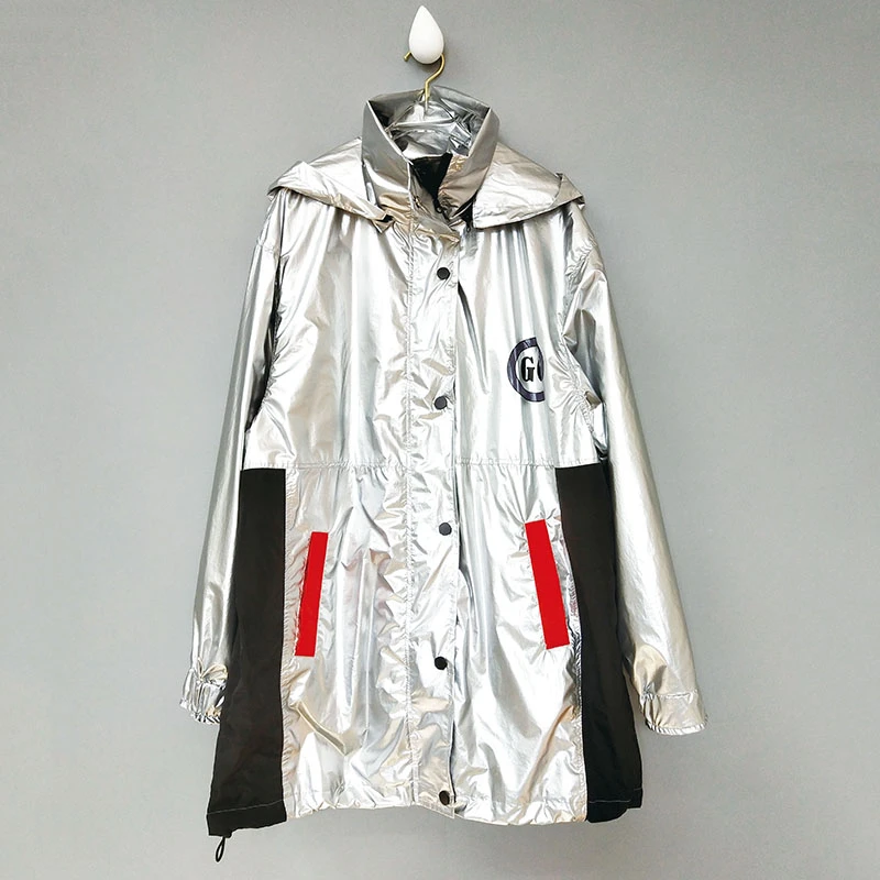 Новинка осени 2020 яркая серебристо фиолетовая Женская ветровка с капюшоном