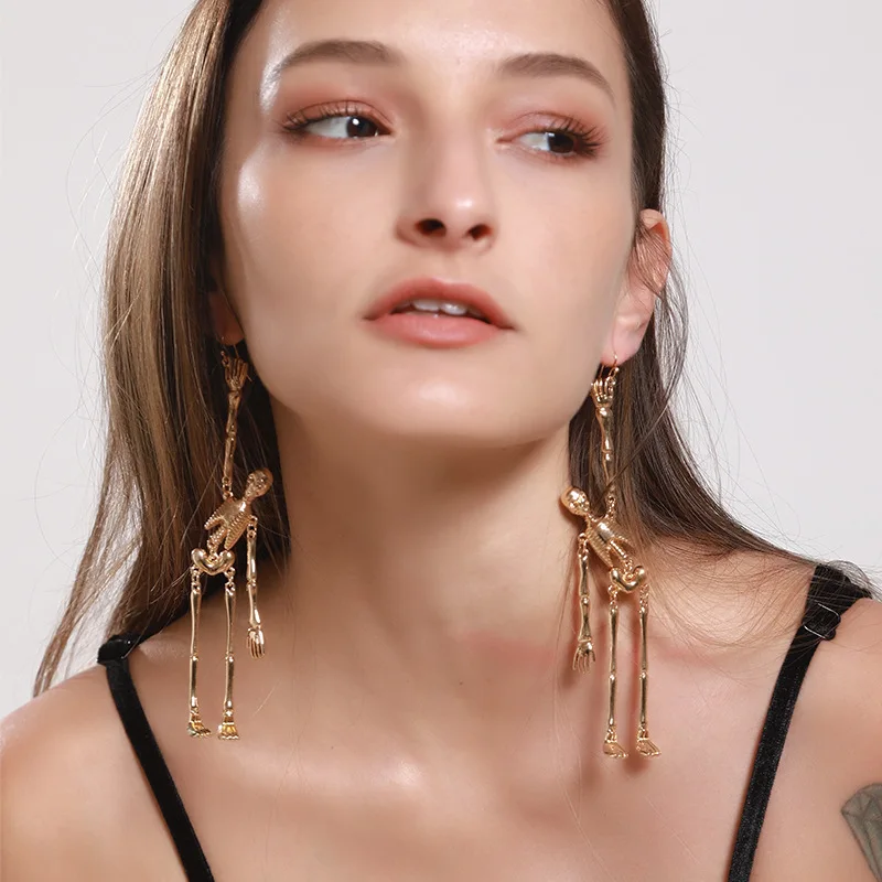 

Fashion Creative Big Skeleton Gold Alloy Punk Drop Earrings For Woman Girl Halloween Masquerade Gift Jewellery
