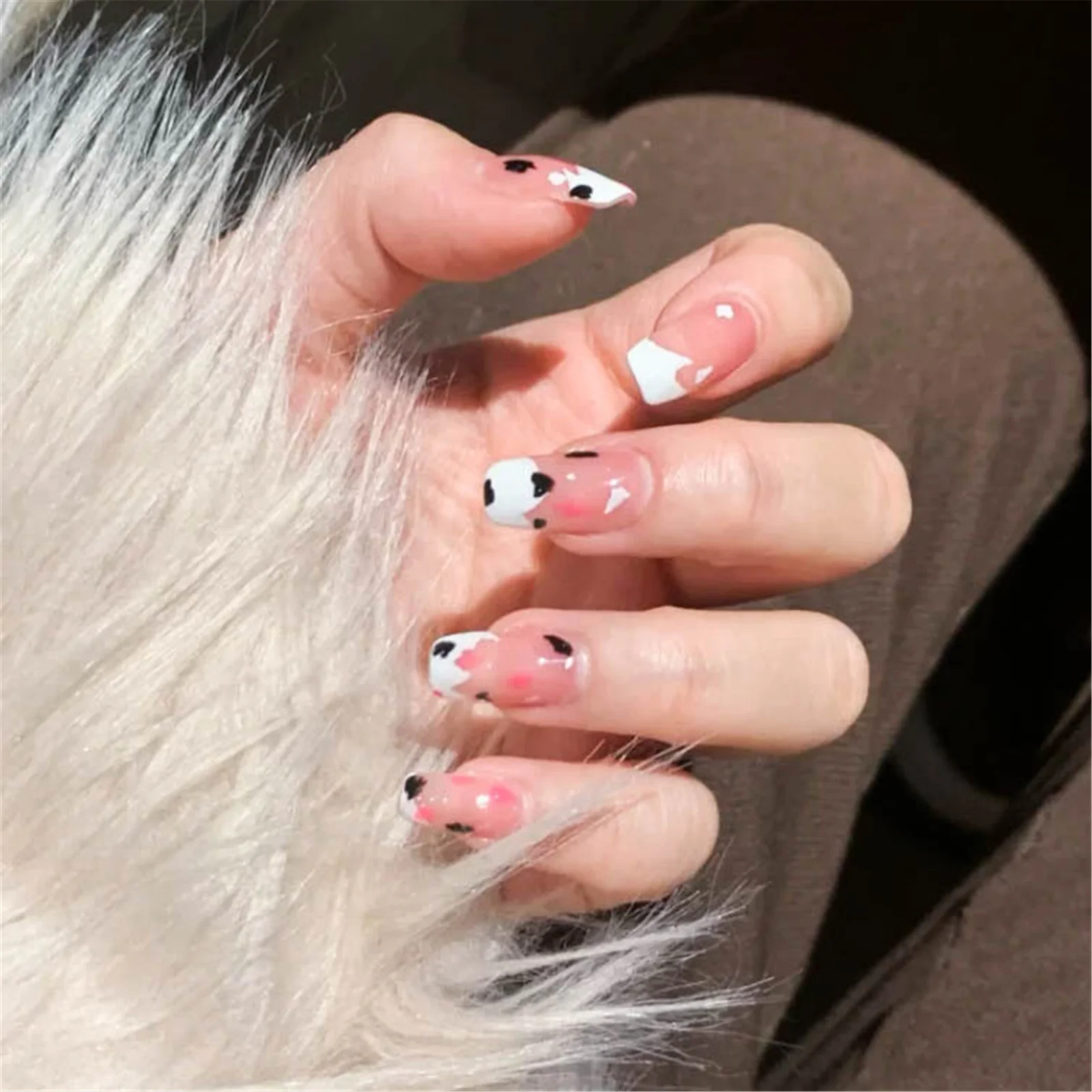 

24pcs Cow Color Wear Long Paragraph Fashion Manicure Patch False Nails Save Time Wearable Nail Patch Nail Decoration