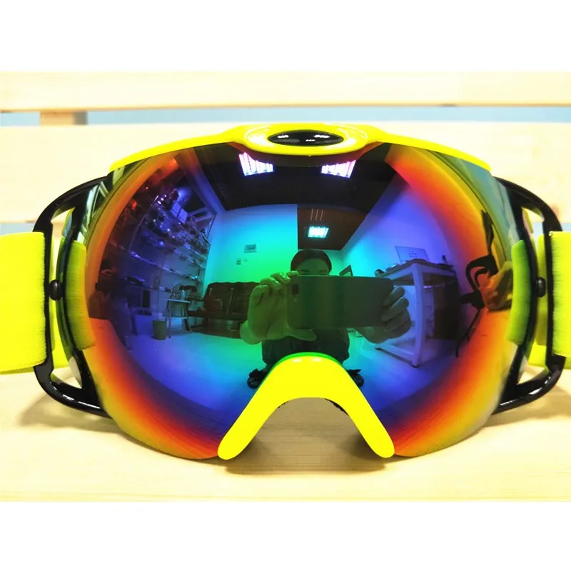 

Currently Available Ski Goggles Double Layer Anti-fog Ski Goggles Adult Eye Protection Goggles Winter Sports Supplies Ski Equipm