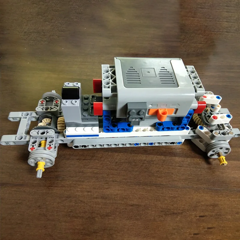 

NEW Two-wheel drive 4WD SUV Off-road Vehicles Car Bhassis RC Power Functions Motors set MOC Building Blocks Bricks Bulk Kits