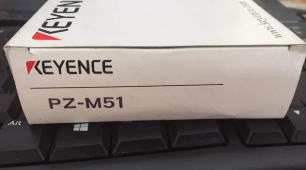 Новый Датчик Keyence PZ-M51 в коробке