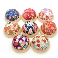 1pcs random pattern wooden bottom needle cushion sewing supplies and accessories sewing pin cushion needle pillow pin holder