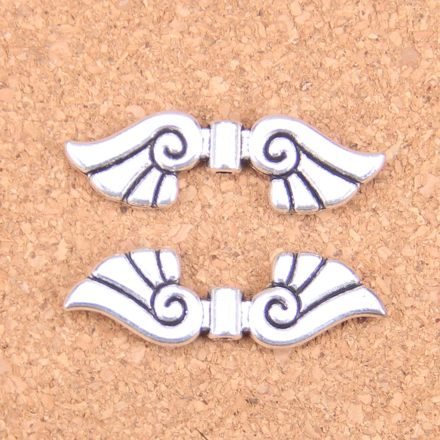 

40pcs Charms angel wings bead 16x11mm Antique Pendants,Vintage Tibetan Silver Jewelry,DIY for bracelet necklace