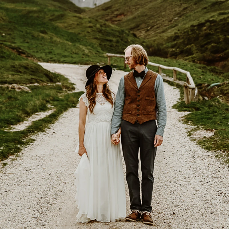 

Lace Chiffon Outdoor Destination Wedding Dress Cap Sleeves Illusion Boho Beach Elopement A Line Floor Length 2021 Bridal Gown