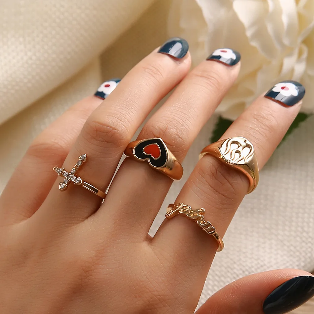 

2021 Fashion Jewelry Fashion Trend Diamond Two-tone Oil Drop Love Ring Combination 4 Piece Set Ladies Ring