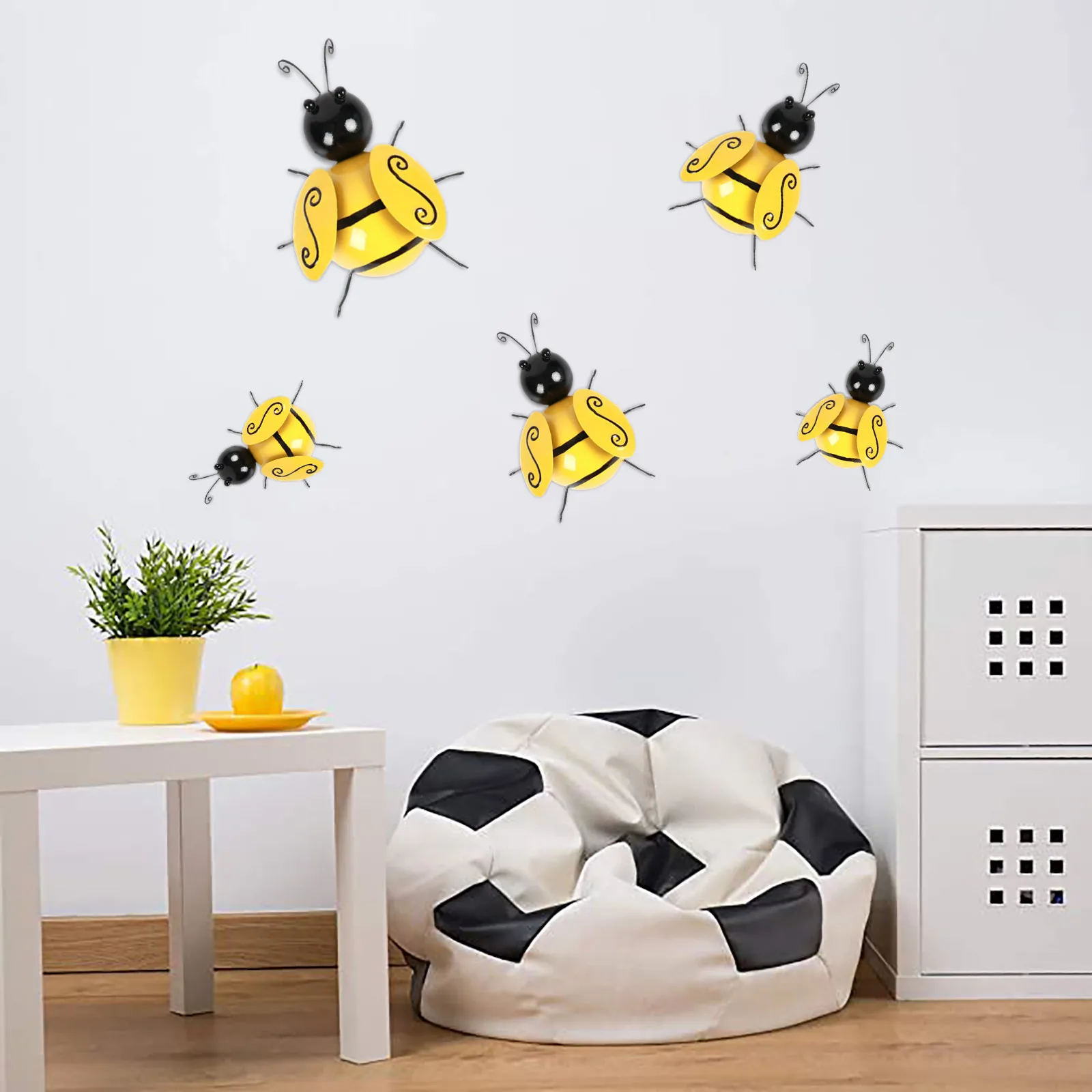

Collection Decorative Metal Bumble Bee Garden Accents Lawn Ornaments Interior Decoration Stickers Hanging Accessories Drop Ship