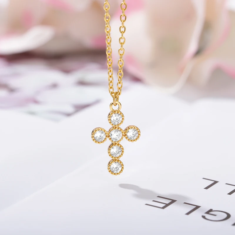 

Zircon Cross Pendant Necklace For Women Retro Chain Kpop Choker Classic Baroque Charm Dangle Necklace Glamour Jewelry Gift