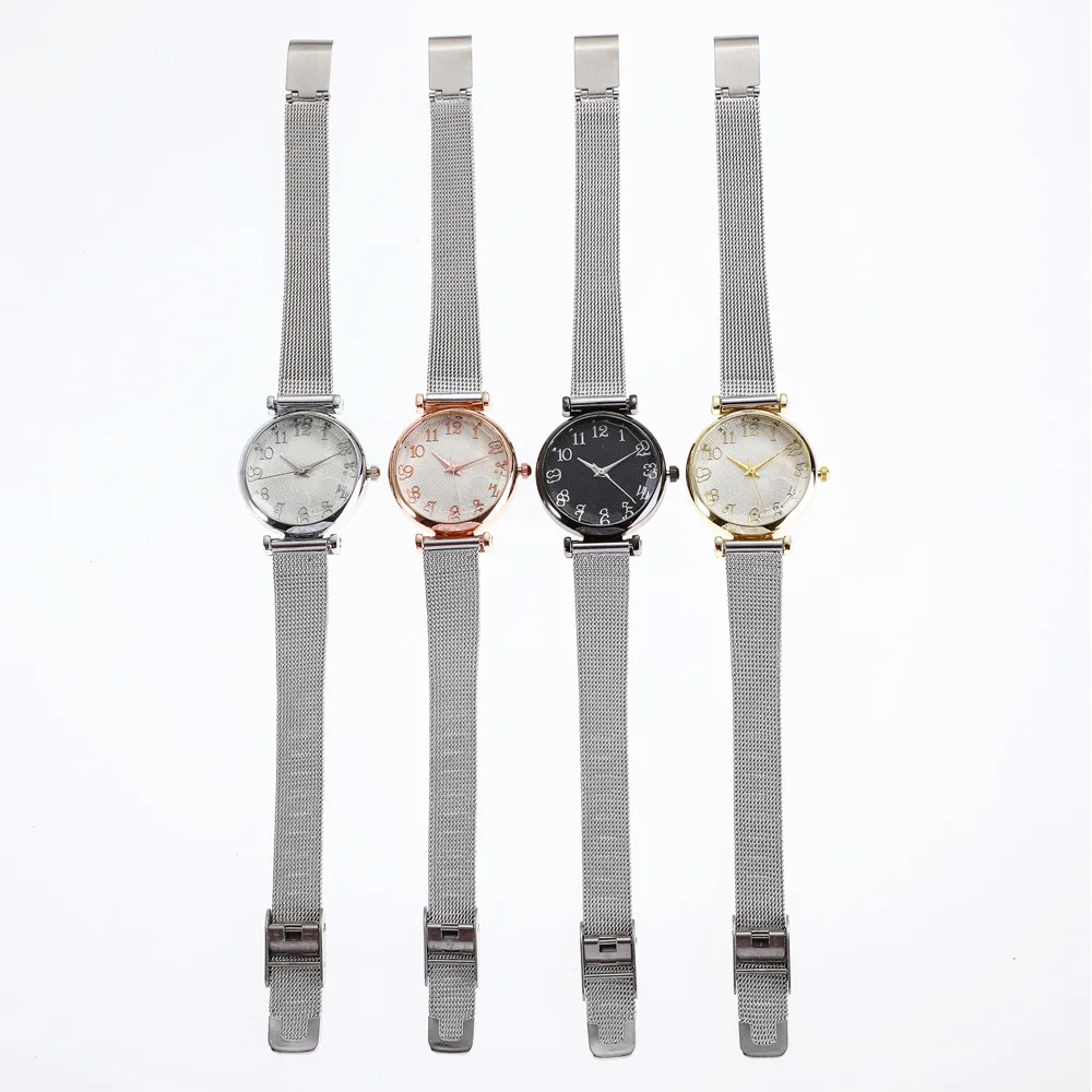 

100pcs / lot Korean fashion casual calendar watch small dial quartz watch small fresh women's Watch