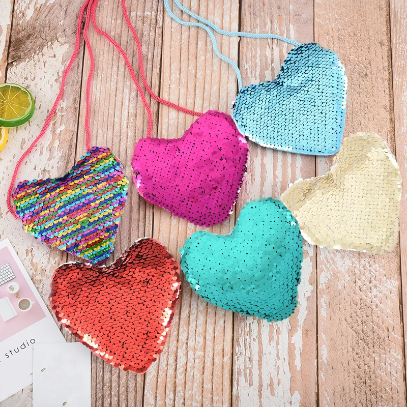 

New Baby Girls Mini Messenger Bag Sequins Heart Shape Kids Shoulder Coin Bag Fashion Cartoon Small Coin Purse Children Handbags