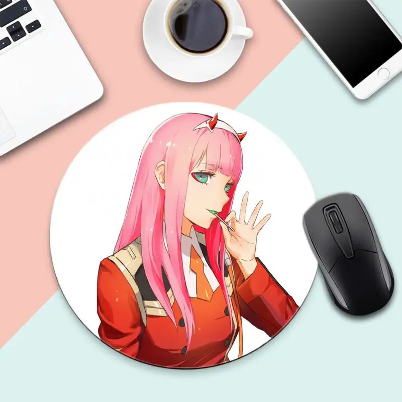 

anime zero two daring Natural Rubber Gaming mousepad Desk Mat Desk Table Protect Game Office Work Round pad XL Non-slip