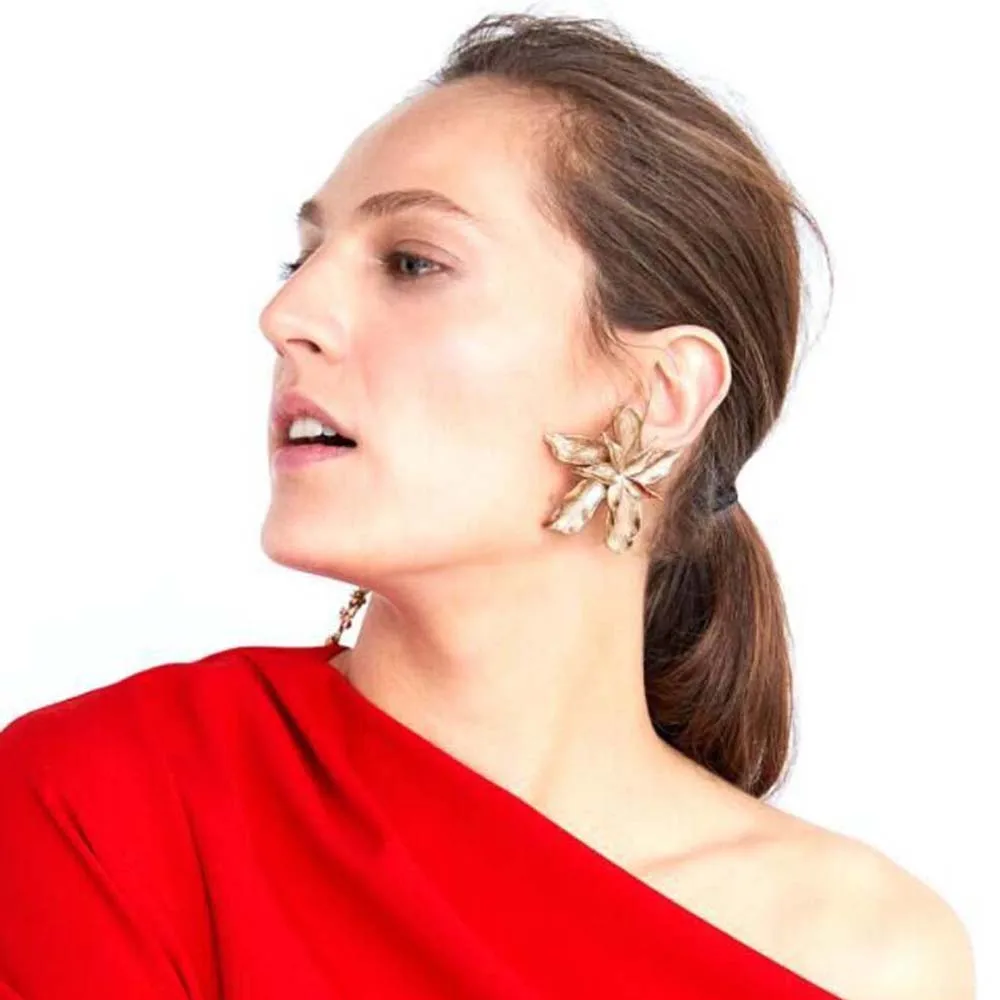 Сережки гвоздики большие Многослойные эффектные праздничные металлические