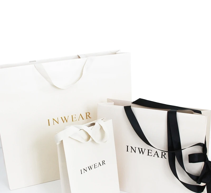 

Customized Logo Silver Hot-stamping Logo Luxury Paper Gift Bags Wholesale,Paper Bag Printing With Silk Handle