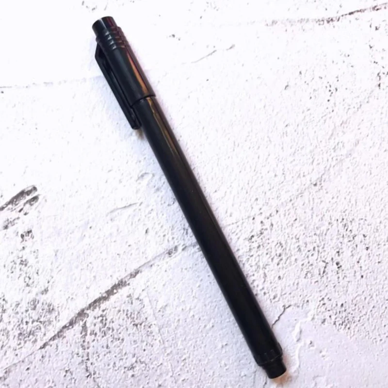 

Nail Art Graffiti Pen Black Color UV Gel Design Dot Painting Detailing Pen Brush Nail art graffiti pen nail tool nail pen