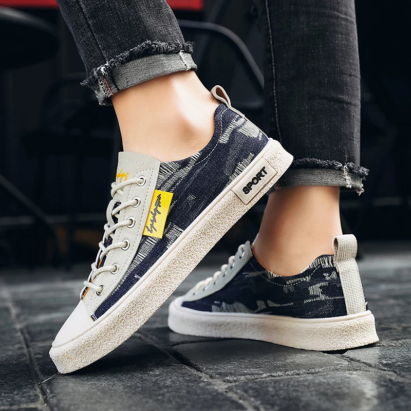 

2021 Summer Autumn Men Canvas Shoes Fashion Solid Color Men Low High Upper Vulcanized Shoes Lace-up Casual Men Sneakers AE-53