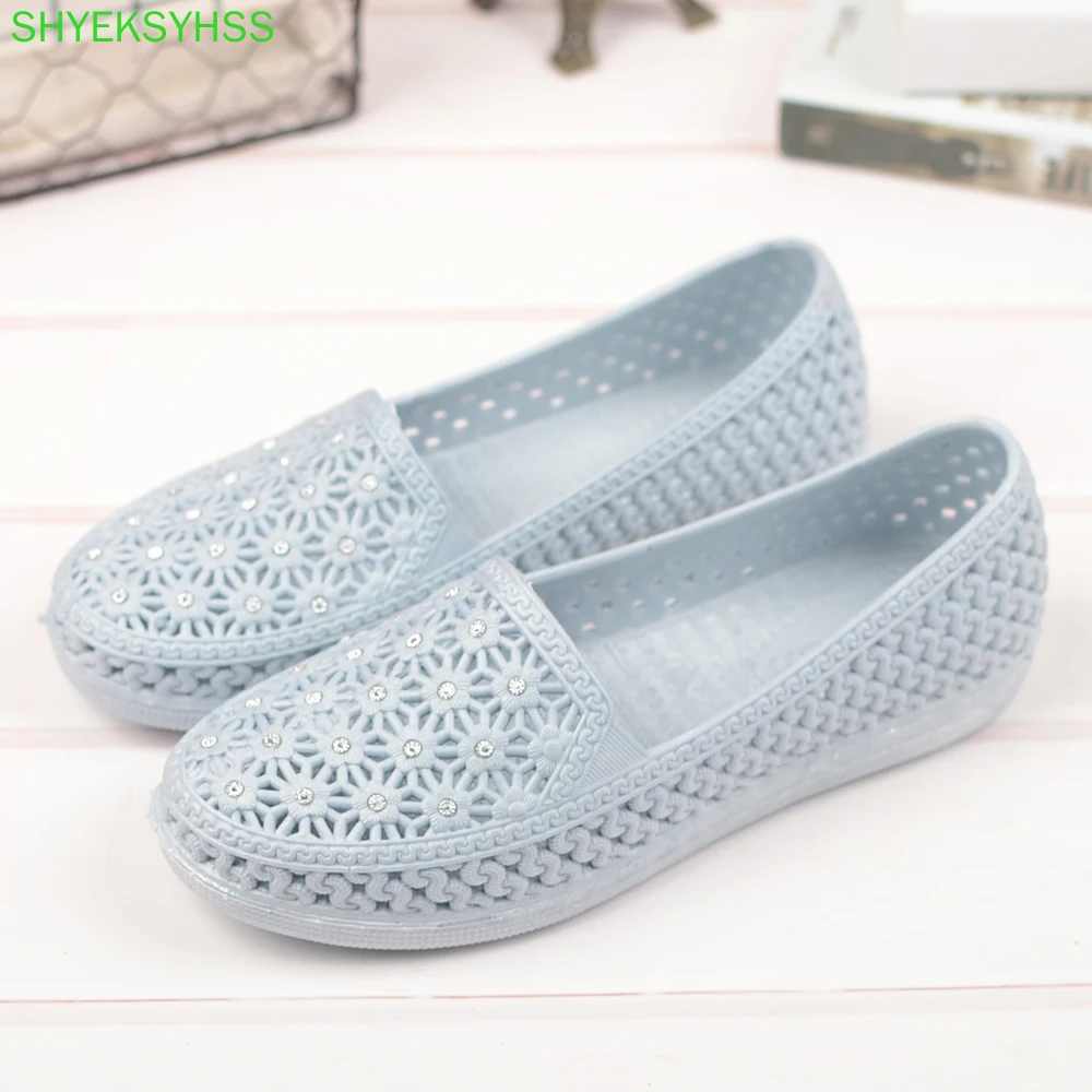 

Women's summer beach soft sole shoes 2021 breathable women's slippers sandals casual shoes outdoor anti slip comfort large size