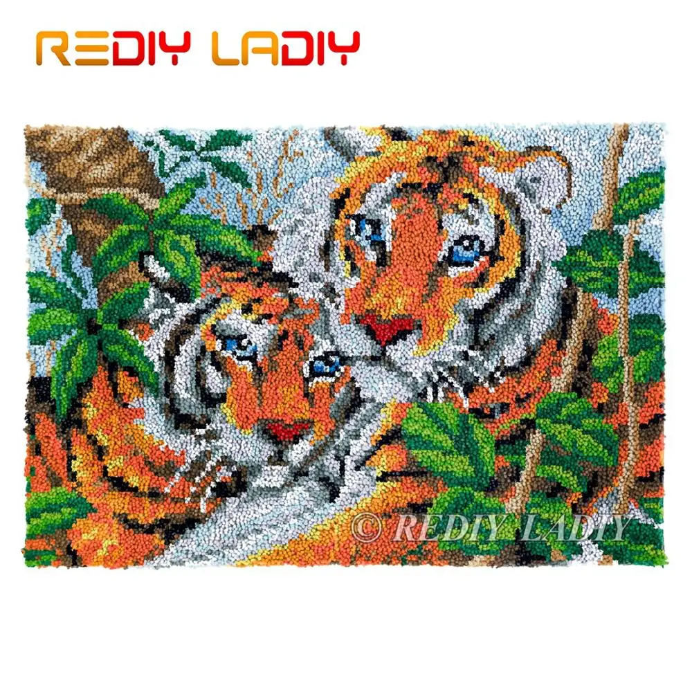 

Latch Hook Rug Chunky Yarn Tapestry Kits DIY Carpet Rug Two Tigers Knitted Floor Mat Crocheting Cushion Arts & Crafts 85*58cm