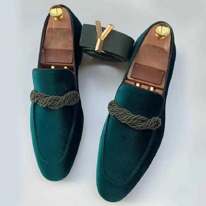 

High Quality Men's Shoes Faux Suede Leather Low Heel Shoes Casual Shoes Vintage Slip-on Fashion Shoes Classic Male Shoes F451