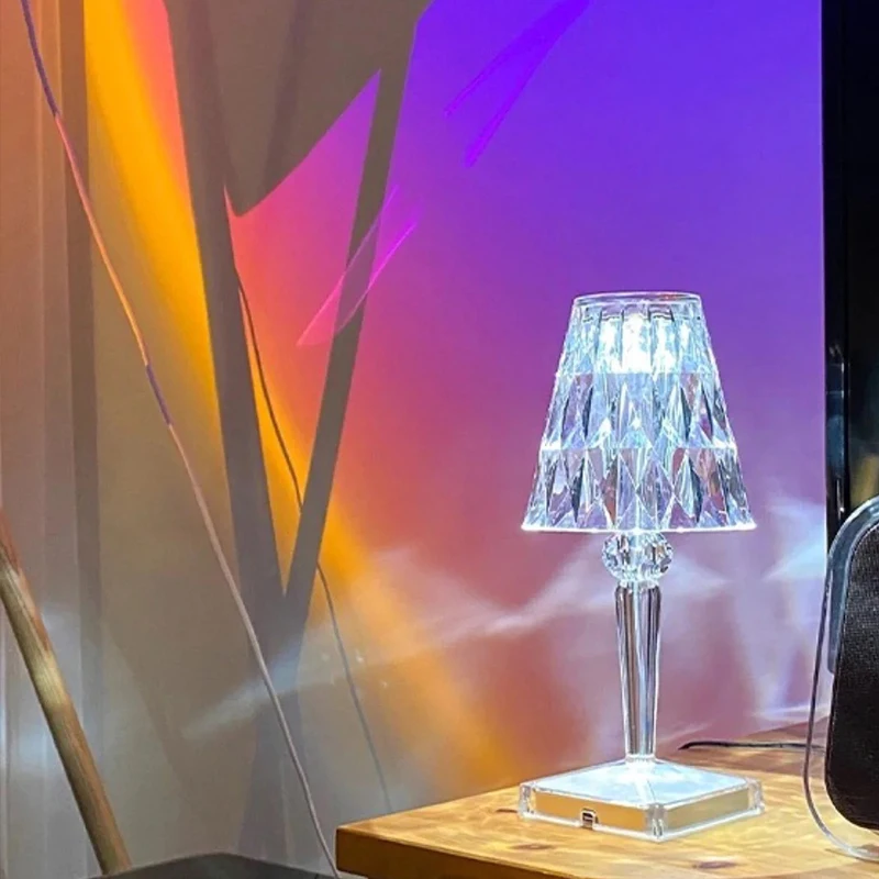 

Gehore Diamond Table Lamp Modern Light Luxury Creative Bedroom Living Room Nordic Ins Atmosphere Lamp Crystal LED Bulbs White CE