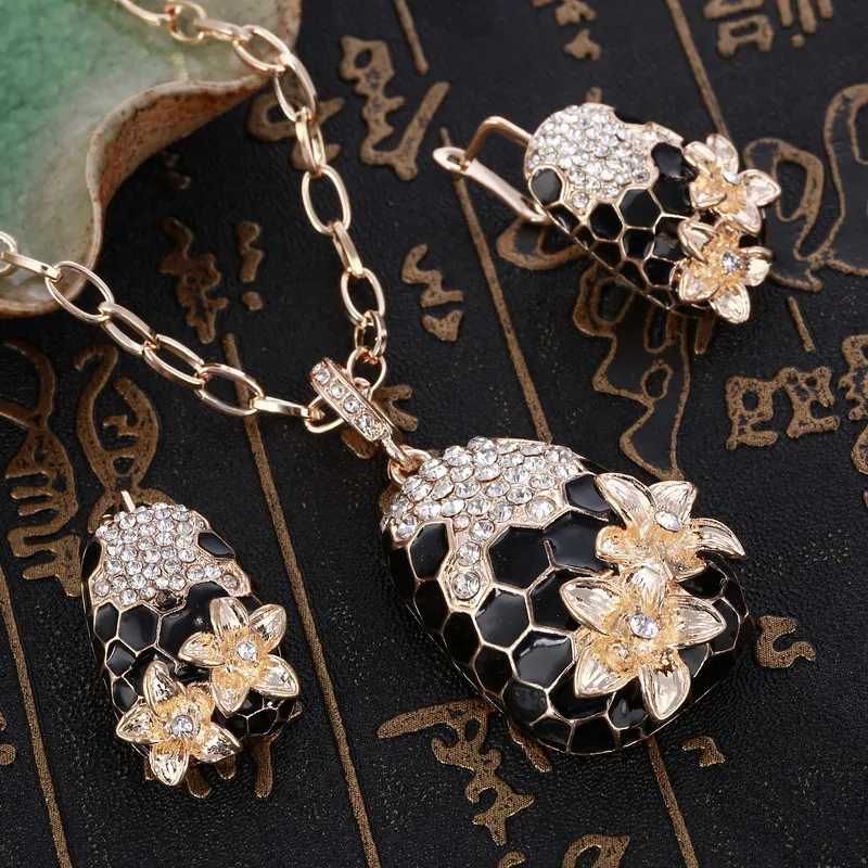 Комплект ювелирных украшений с эмалью для женщин ожерелье и серьги золотого