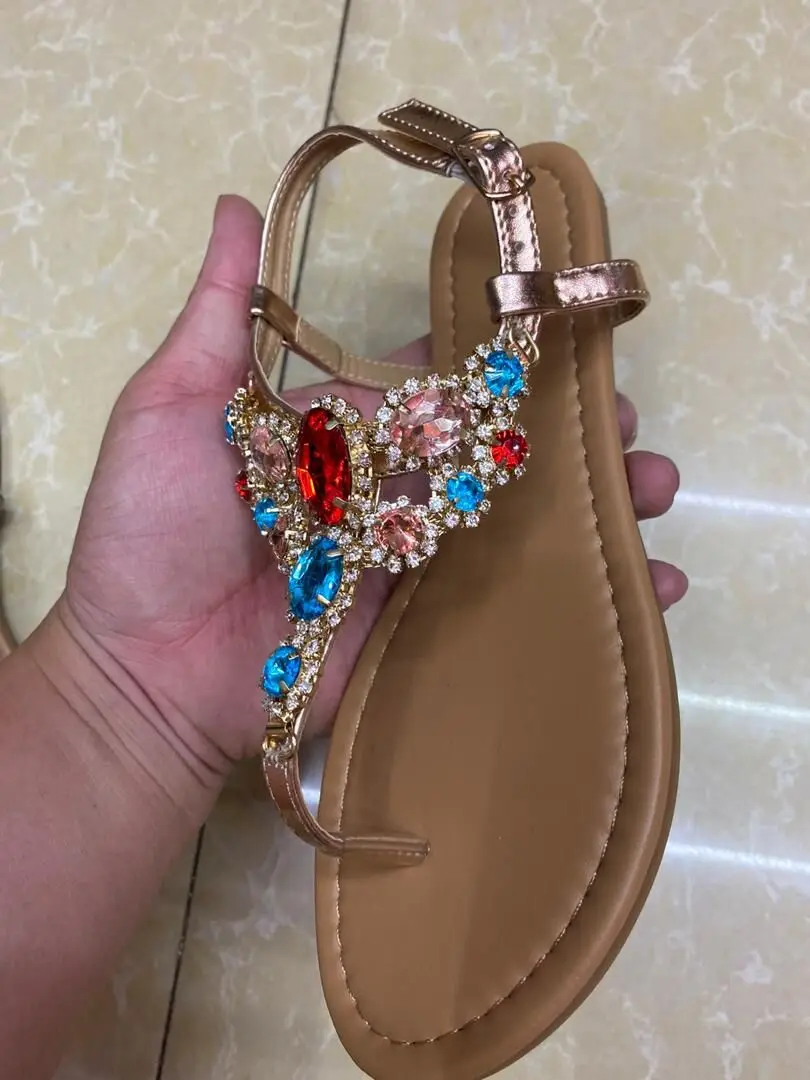 

Сандалии-гладиаторы женские, босоножки с блестящими стразами, плоская подошва, большие размеры, черные, золотистые, лето