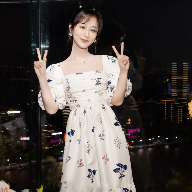 

Женское платье, новинка 2021, Ранняя осень, женское приталенное платье с квадратным вырезом, рукавами-фонариками и принтом