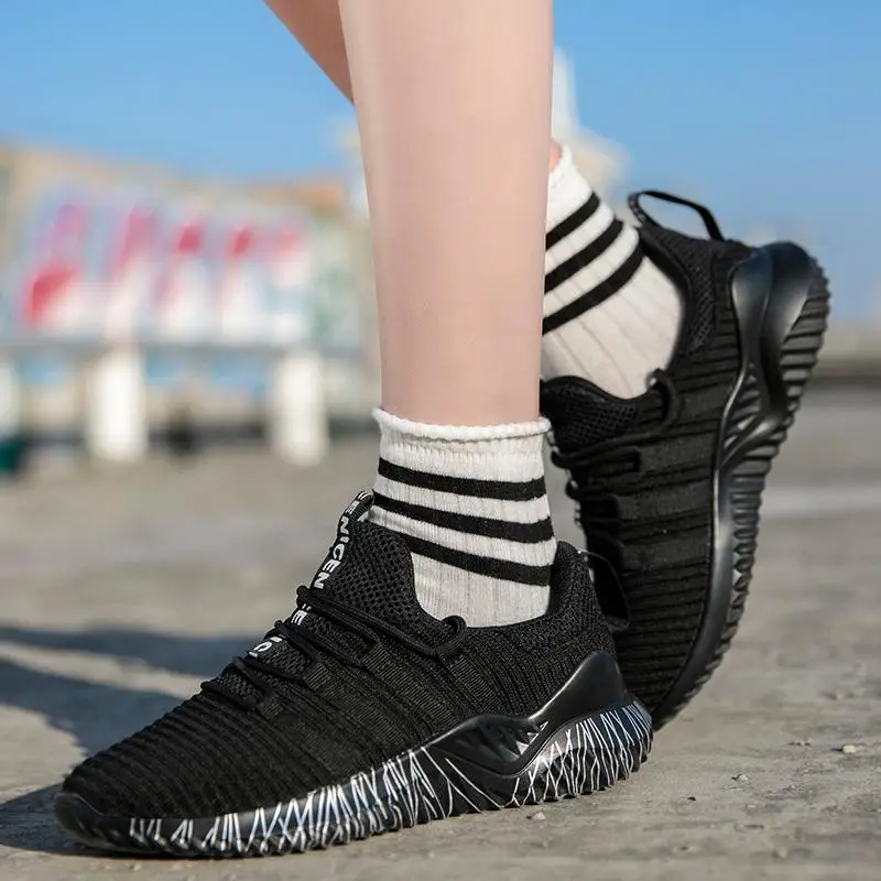 

VEAMORS Fashion Running Shoes For Men Women Breathable Couple Fashion Sneakers Cushion Damping Outdoor Sports Shoes Street