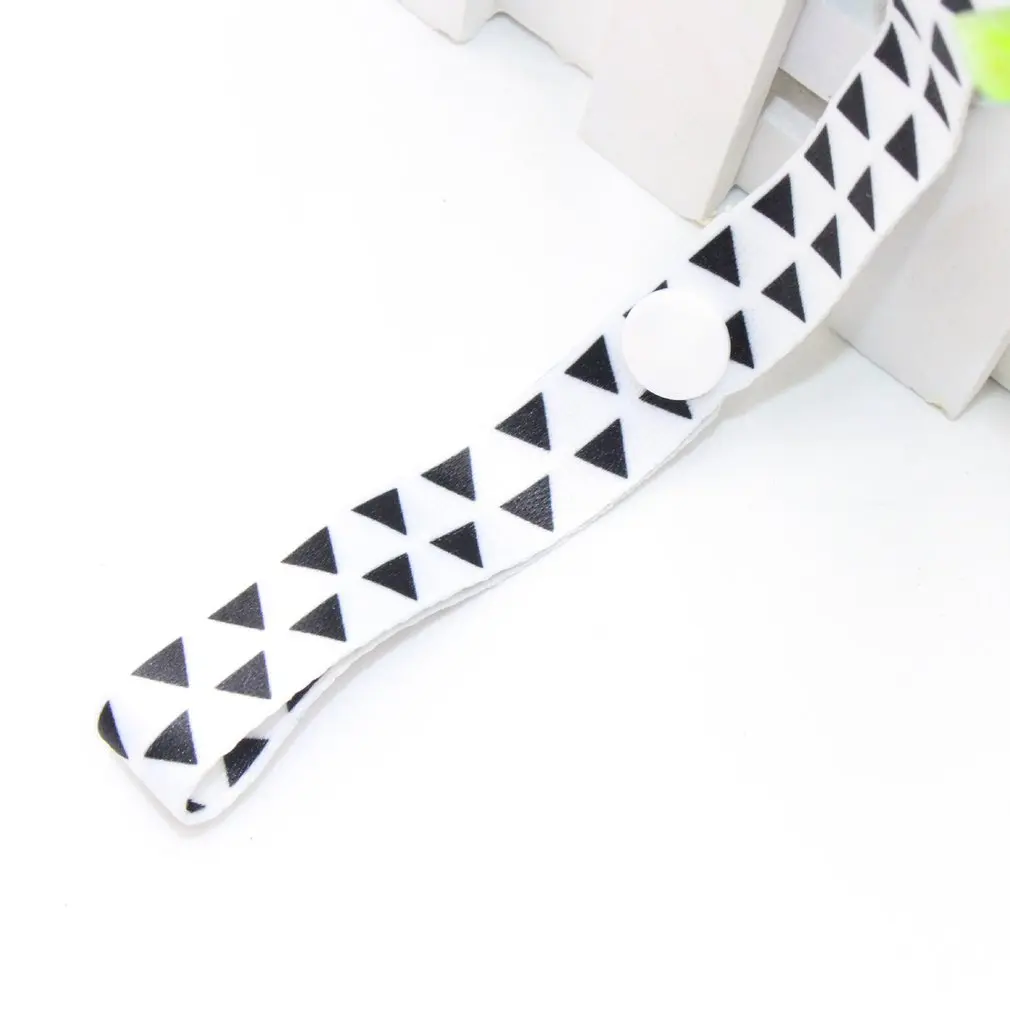 

Ins Baby Nipple Teether Toy Anti-Drop Chain Fixed Portable Belt Cart Lanyard Cute Cartoon Pattern Bottle Accessories