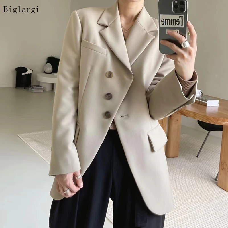 Женский винтажный черный блейзер на три пуговицы весна-осень 2021 | Женская одежда