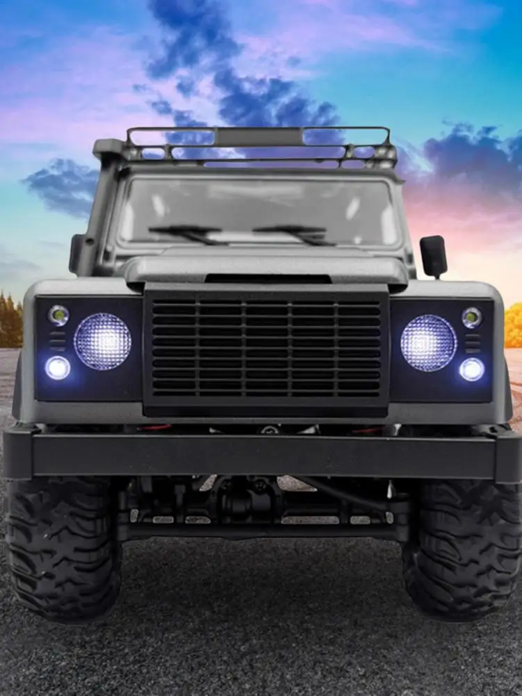 

1:12 Remote Control Car 24GHz 4WD Offroad Truck With Light For Land Rover D90 MN99S Anniversary Edition gorgeous