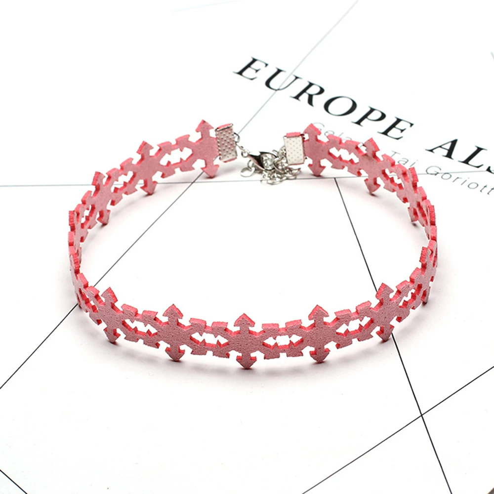 

Punk Handmade Velvet Lace Vintage Collar Necklace Girl's Collar Torque Neck Jewelry Black Boho Charm Pendant