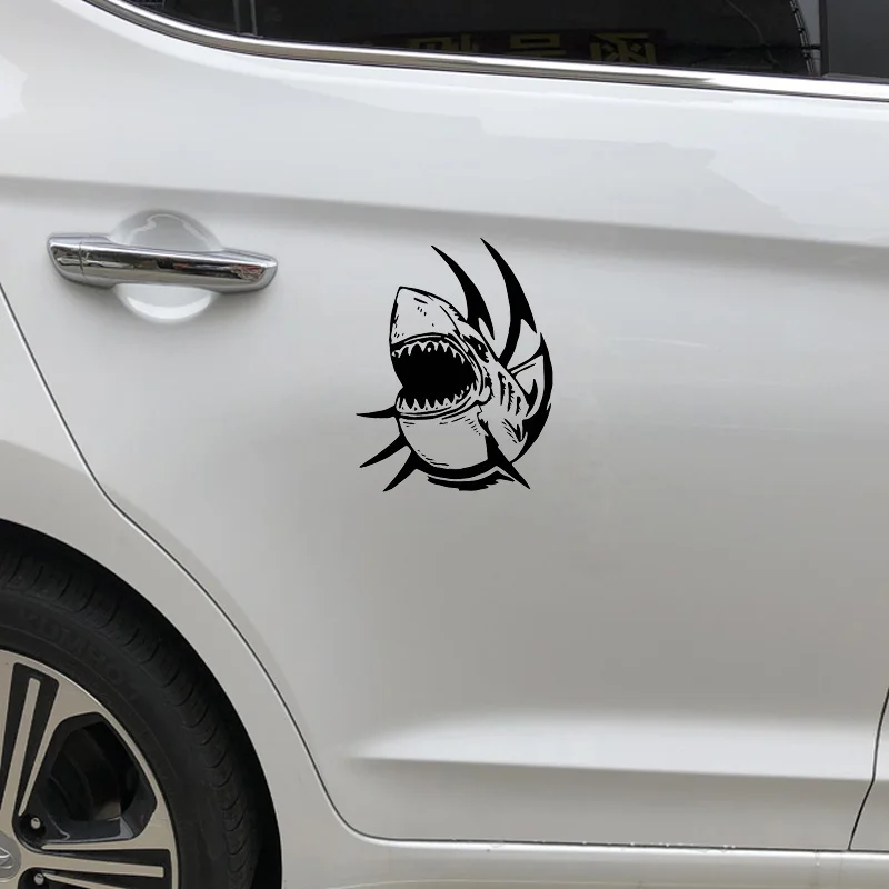 YJZT 18CM*13.8CM Deep Sea Predator Ferocious Shark Decal Decorative Car Body Black/Silver C30-0076 | Автомобили и мотоциклы