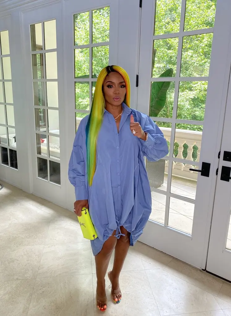 Платье рубашка с отложным воротником и рукавами фонариками до