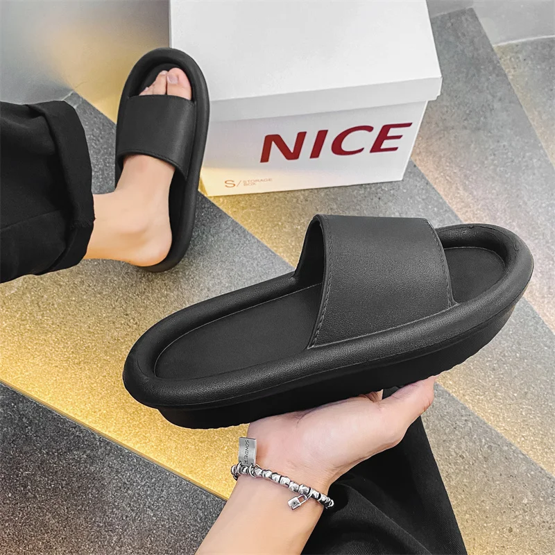 

NewMenAndWomenSummerBeachSoftSoledSlippersFashionThickSoledSandalsHighHeelsShowerThickeningIndoorNonSlipShoesCoupleHomeShoes
