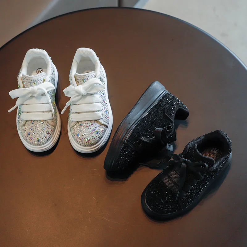 Детские модные кроссовки обувь из искусственной кожи для девочек весенняя на