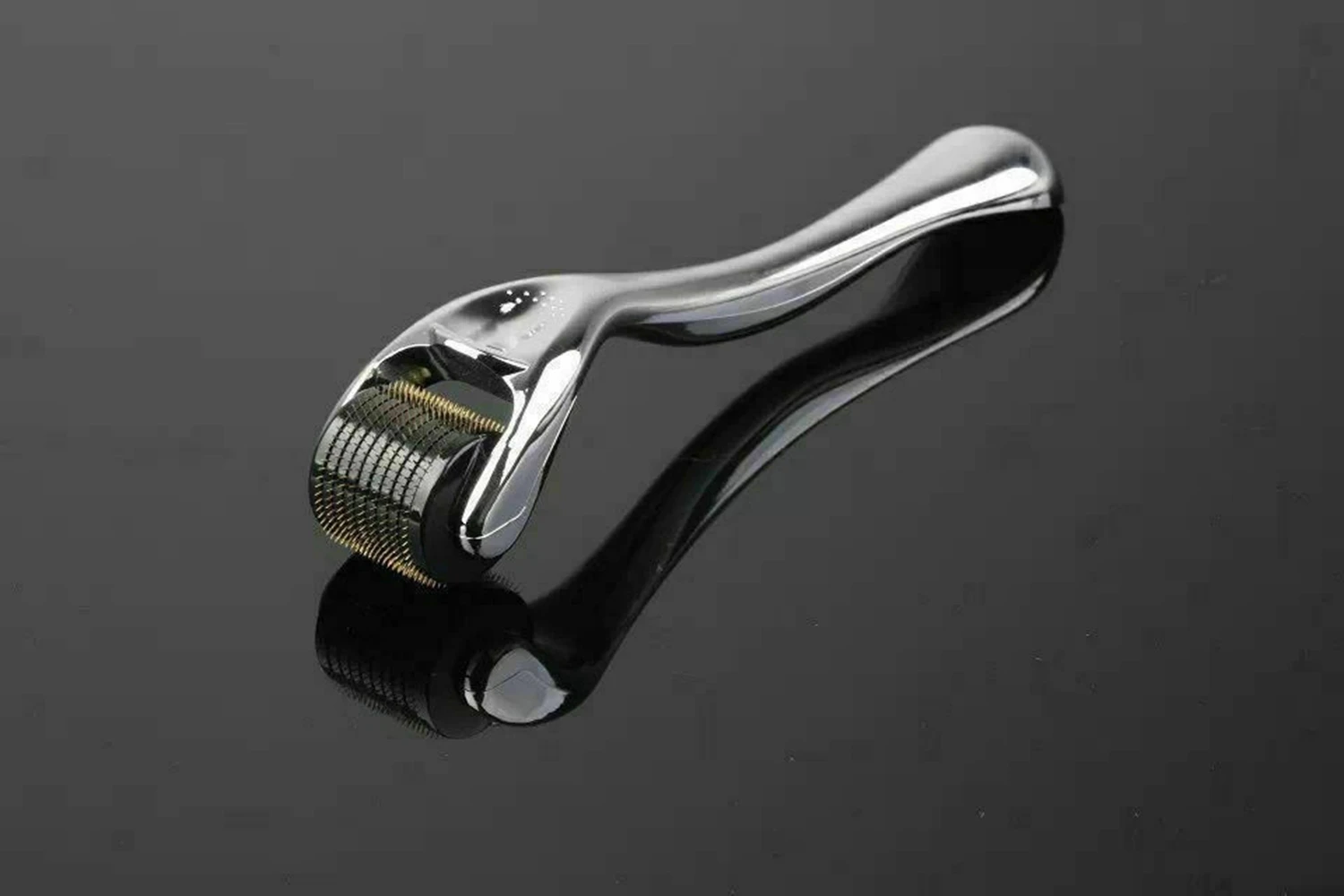 Машинка для ухода за кожей и телом серебро 540 пробы | Красота здоровье