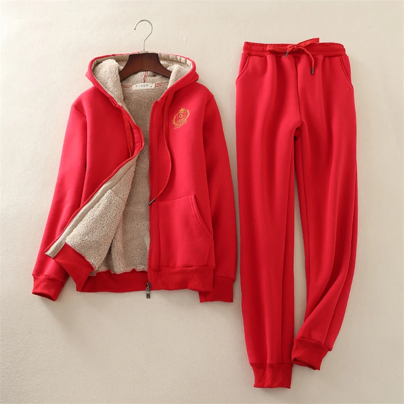 

Two Piece Set Women Casual Set 2019 Winter Thick Velvet Jacket Coats Women Suit Warm Lambskin Trousers Sport Tops And Pants