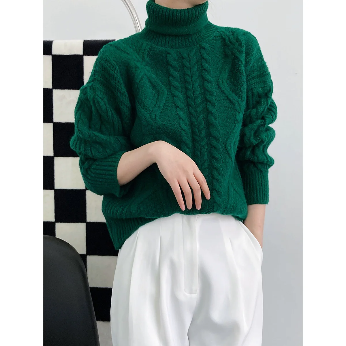 

Solid Turtleneck Cable Thicken Knit Sweater Green / White /khaki