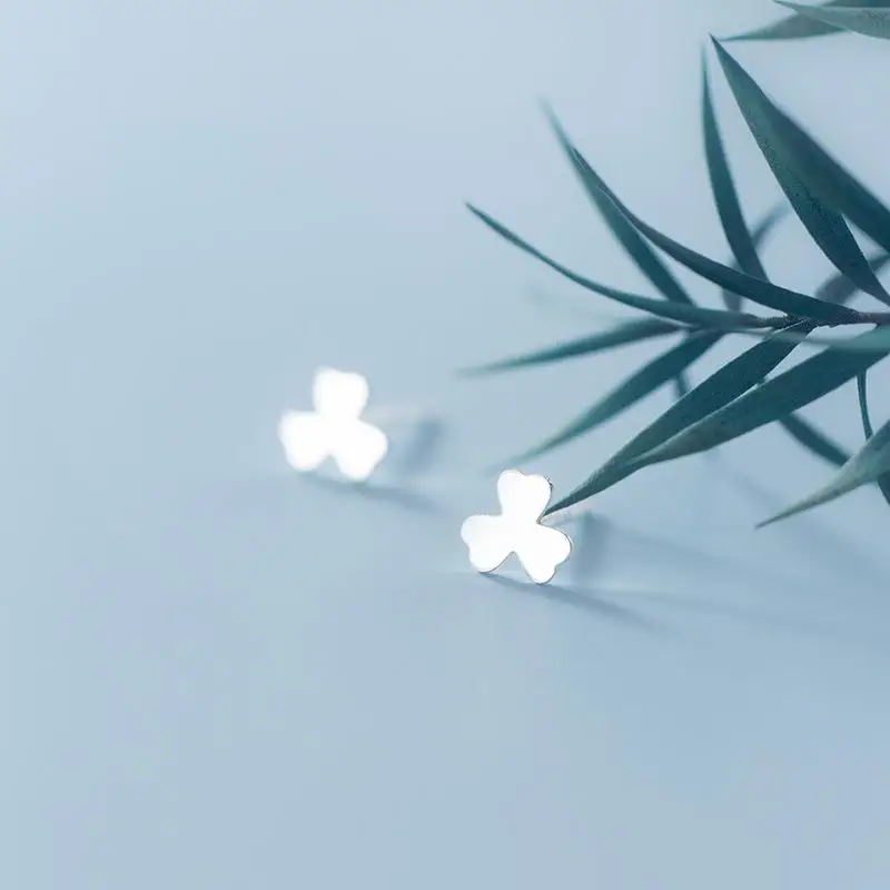 

Trendy Real 925 Sterling Silver Maple Leaf Stud Earrings For Women Fashion Jewelry Accessories Plant Gifts Pendientes