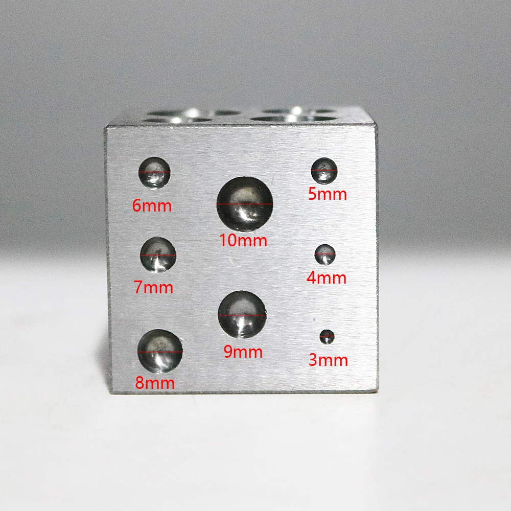 Квадратный скважинный блок с отполированными полостями из высокоуглеродистой