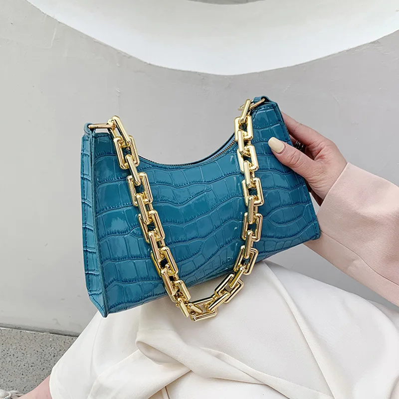 

Crocodile Pattern Zipper Handbags New Fashion Texture Embossed Lacquer Shoulder Bag Simple and Small Square Bags for Women 2021