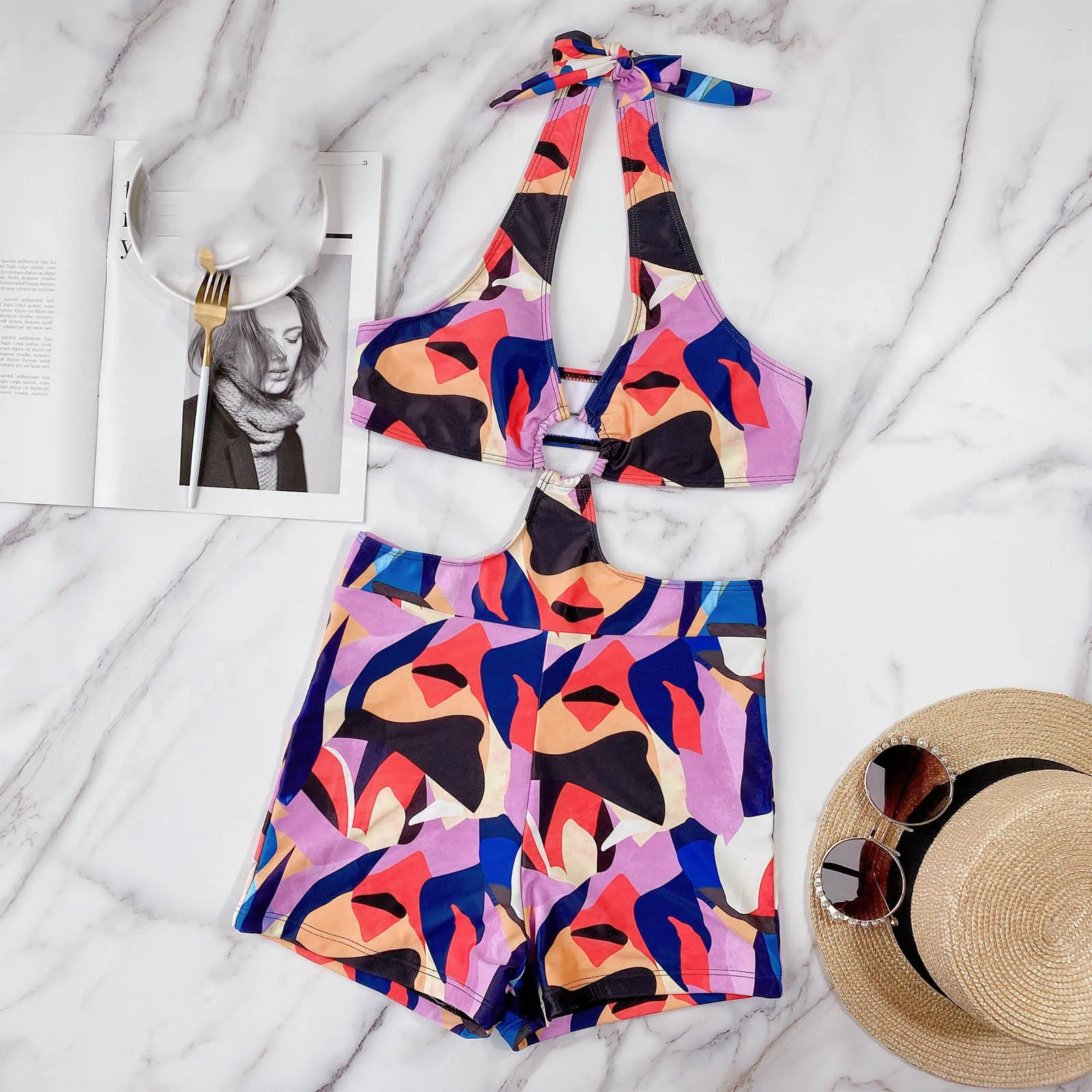 

Sexy 2021 Fashionista Lady Sexy Containing Chest Pad Solid Siamese set Piece Swimsuit