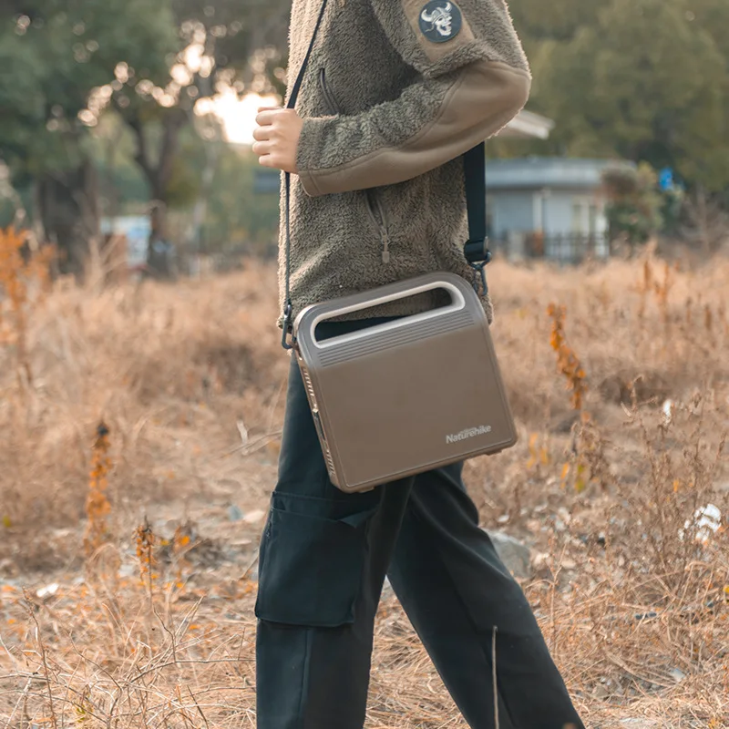 Внешний мобильный аккумулятор большой емкости Naturehike | Спорт и развлечения